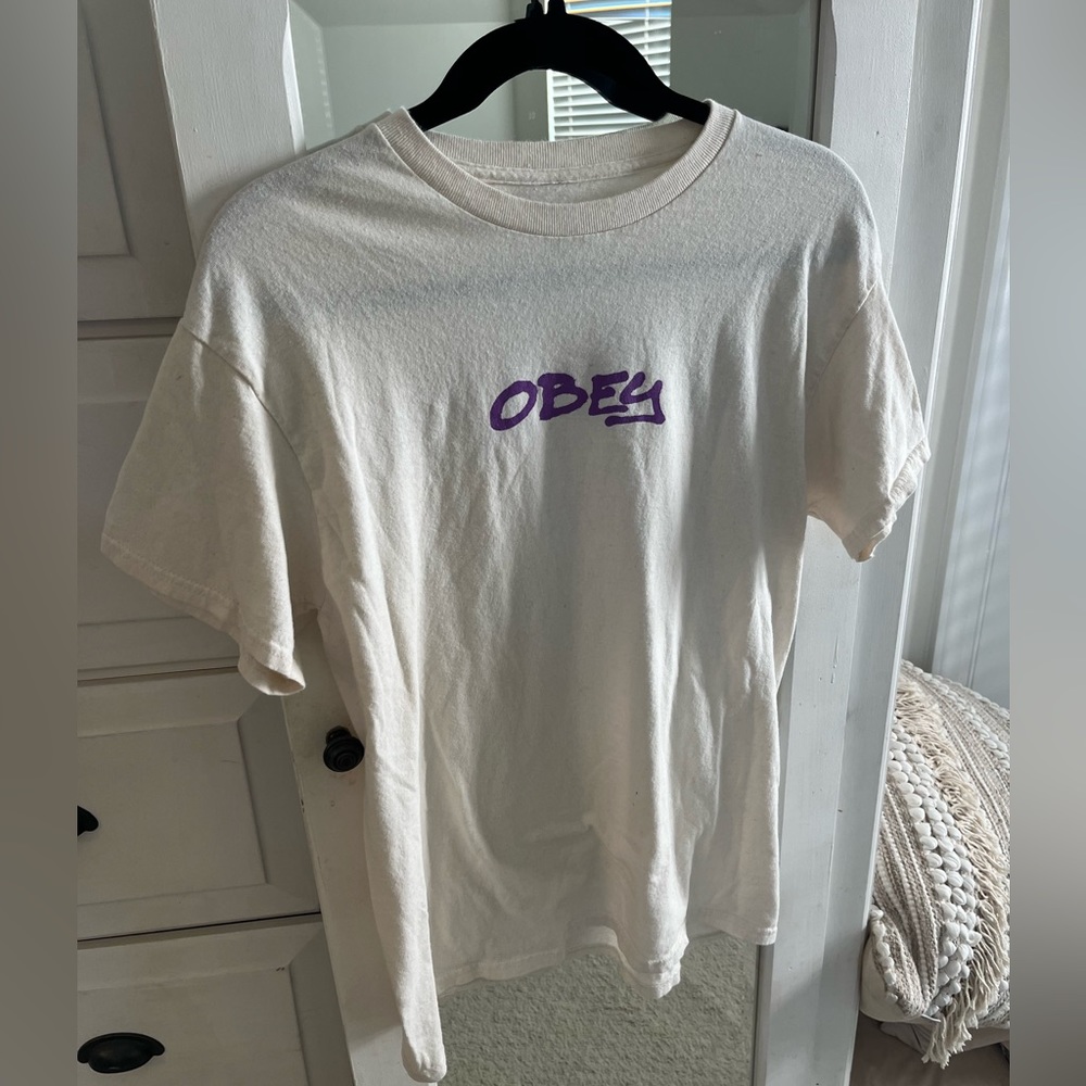 Obey T-shirt